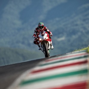 开云下载网址-山地穿越溯源竞速，挑战地形的极限体验，山地越野赛百度百科